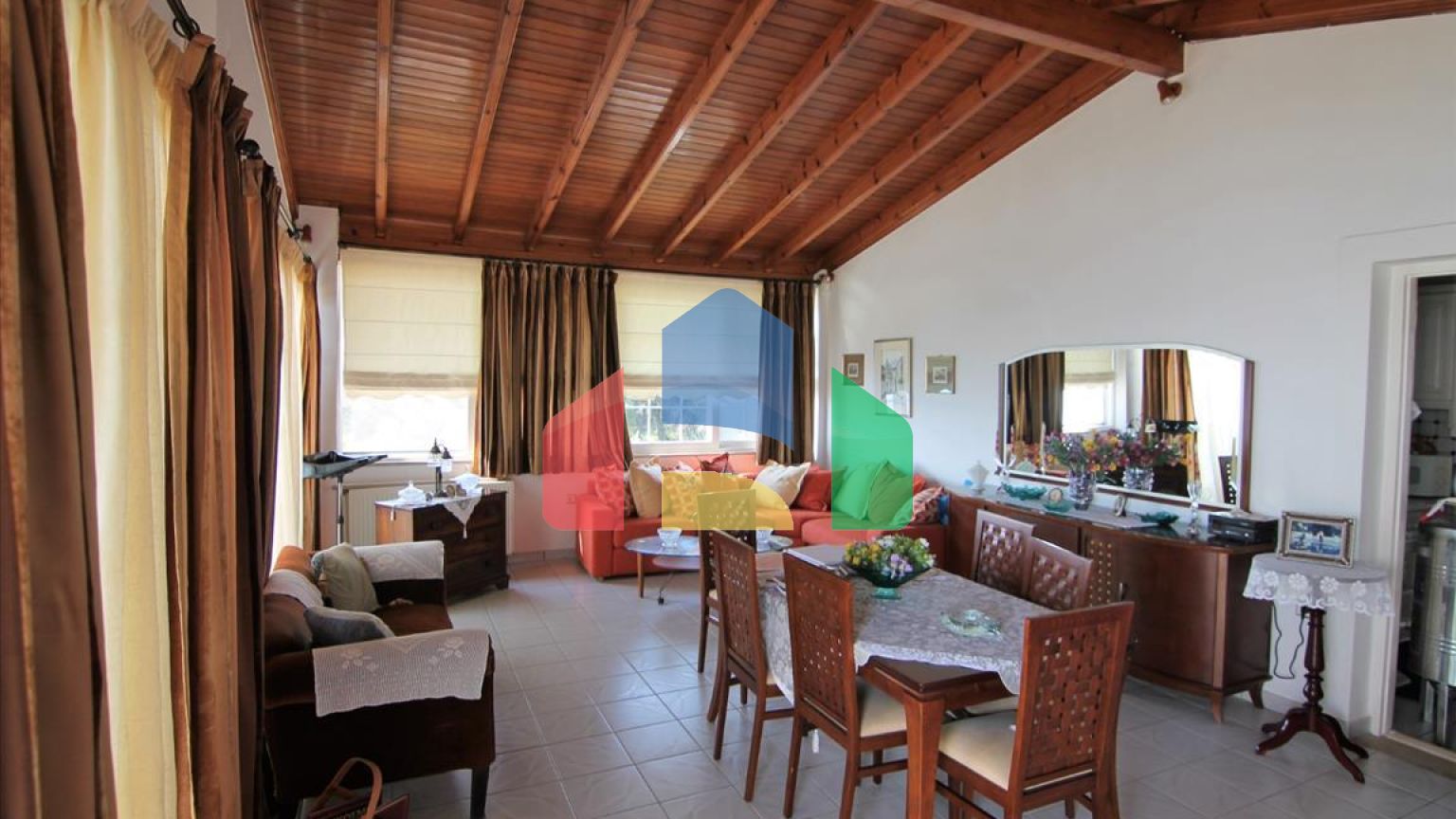 Продажа - Гостиница 550 m² на о. Корфу