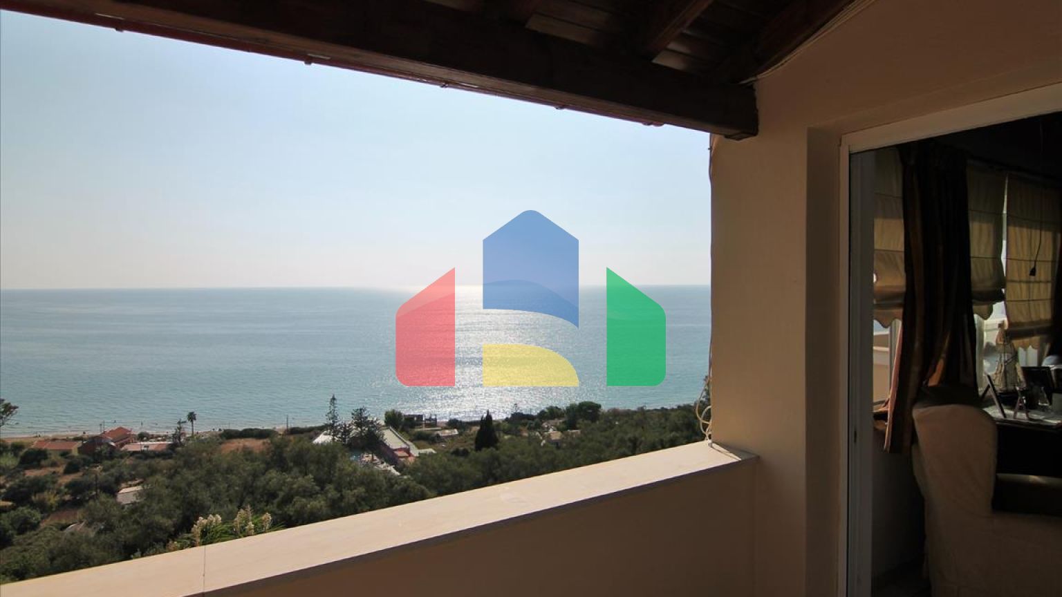 Продажа - Гостиница 550 m² на о. Корфу