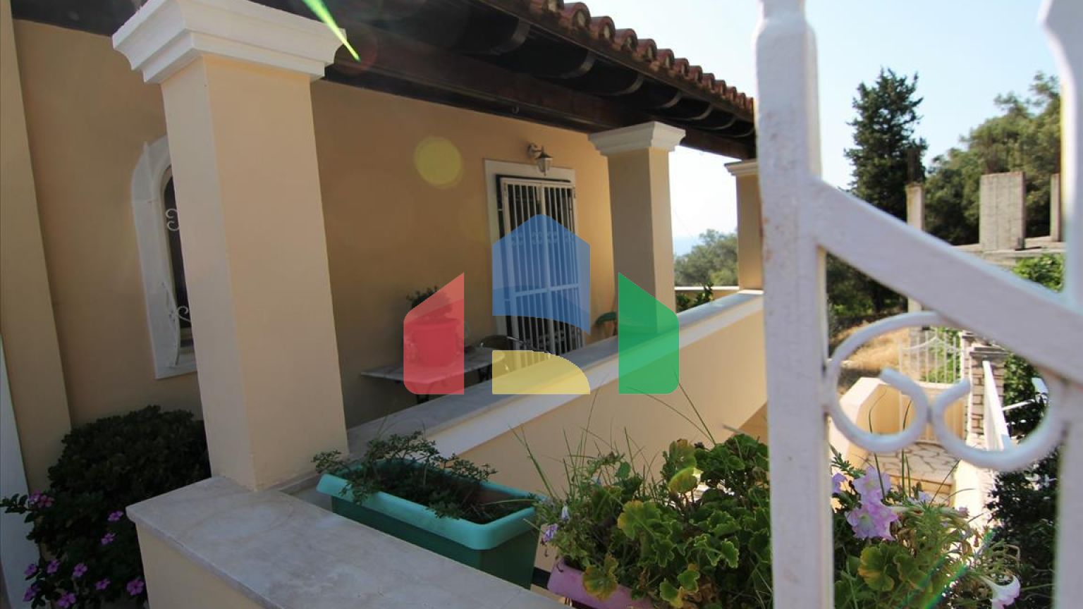 Продажа - Гостиница 550 m² на о. Корфу