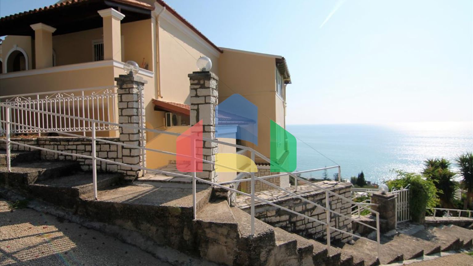 Продажа - Гостиница 550 m² на о. Корфу