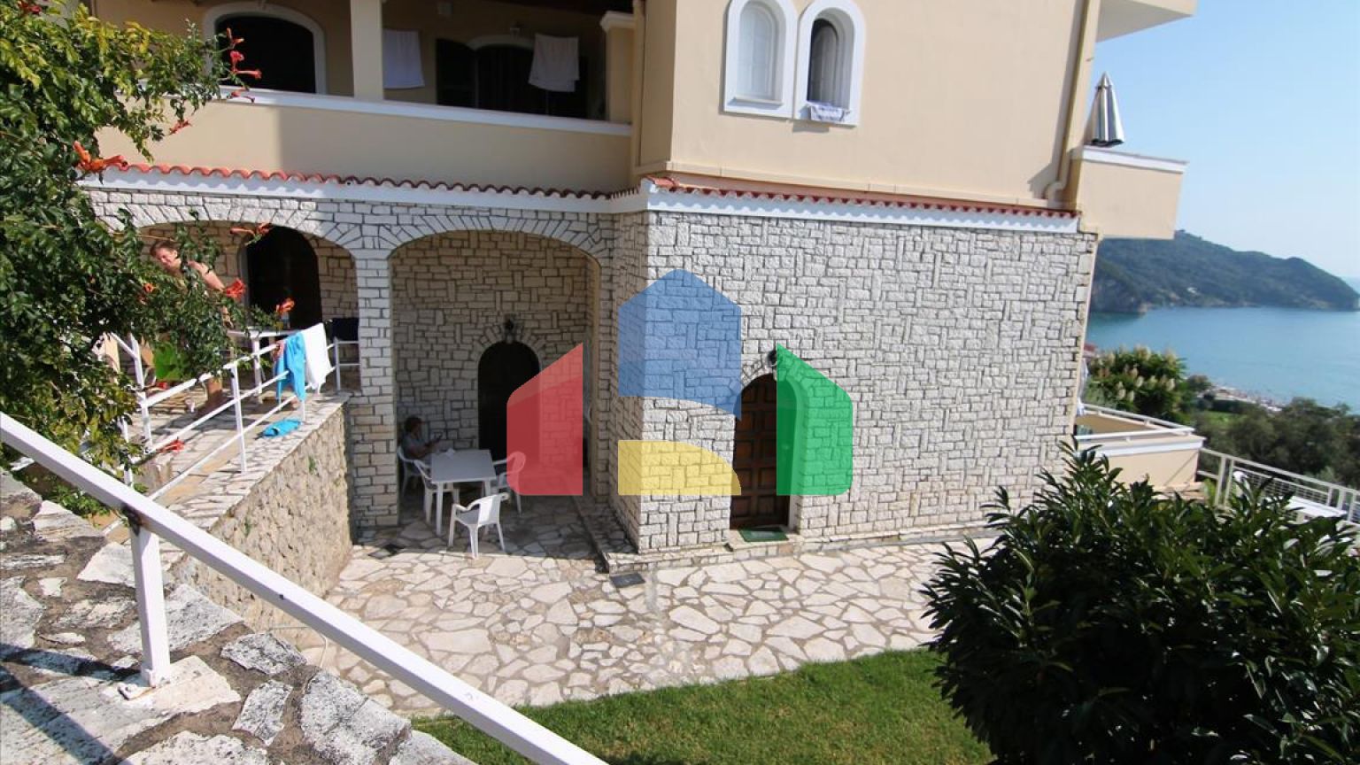 Продажа - Гостиница 550 m² на о. Корфу