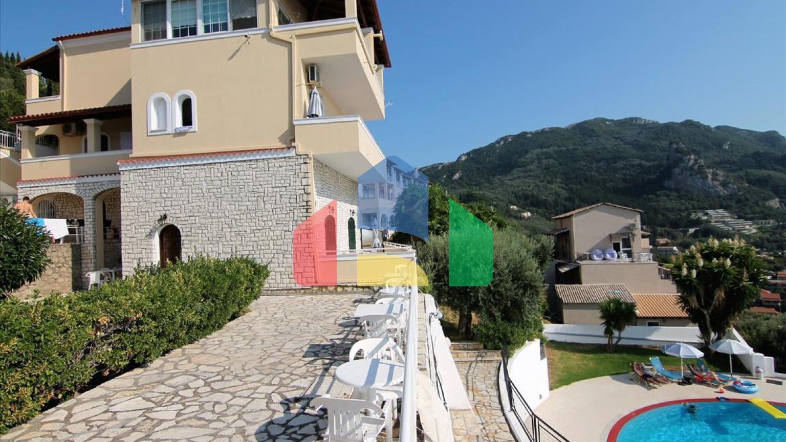 Продажа - Гостиница 550 m² на о. Корфу