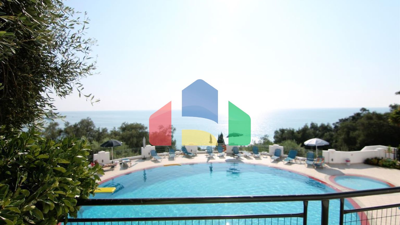 Продажа - Гостиница 550 m² на о. Корфу