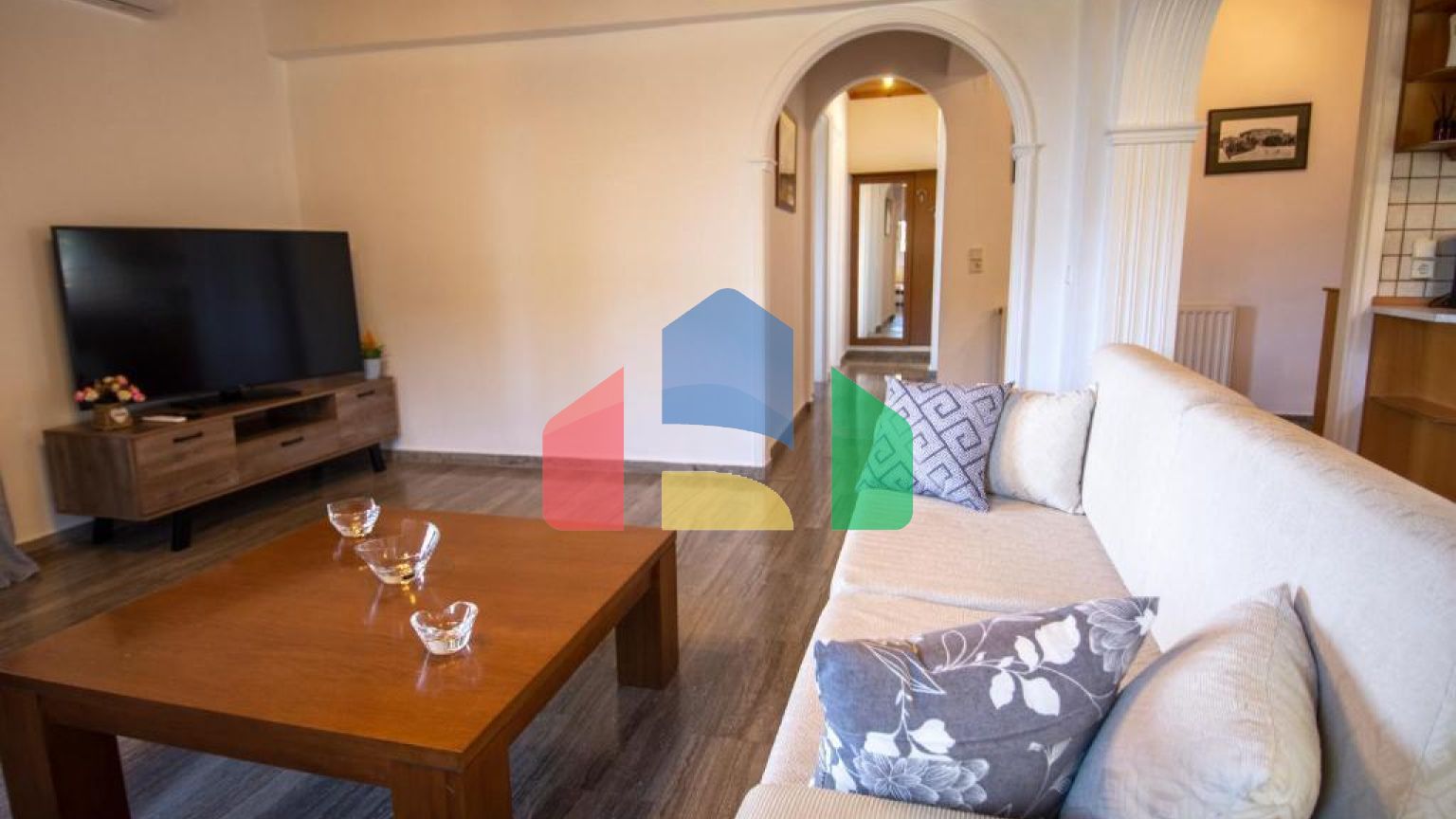 Продажа - Коттедж 200 m² на о. Корфу