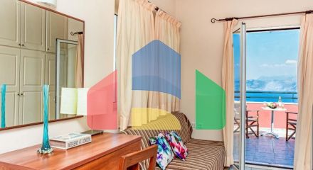 Продажа - Вилла 240 m² на о. Корфу