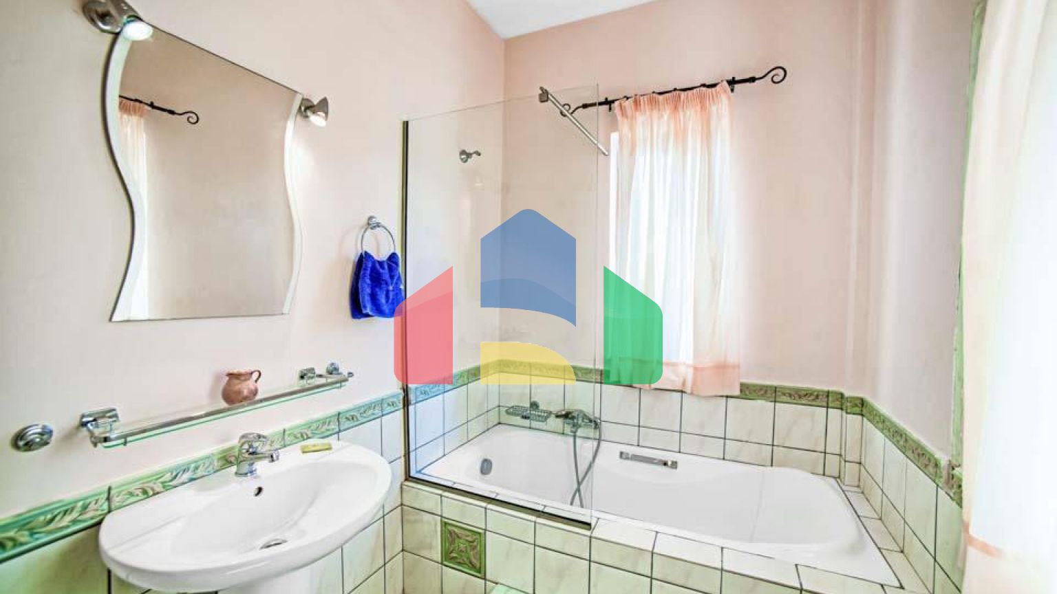 Продажа - Вилла 240 m² на о. Корфу