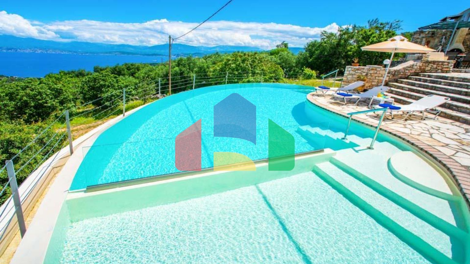 Продажа - Вилла 240 m² на о. Корфу