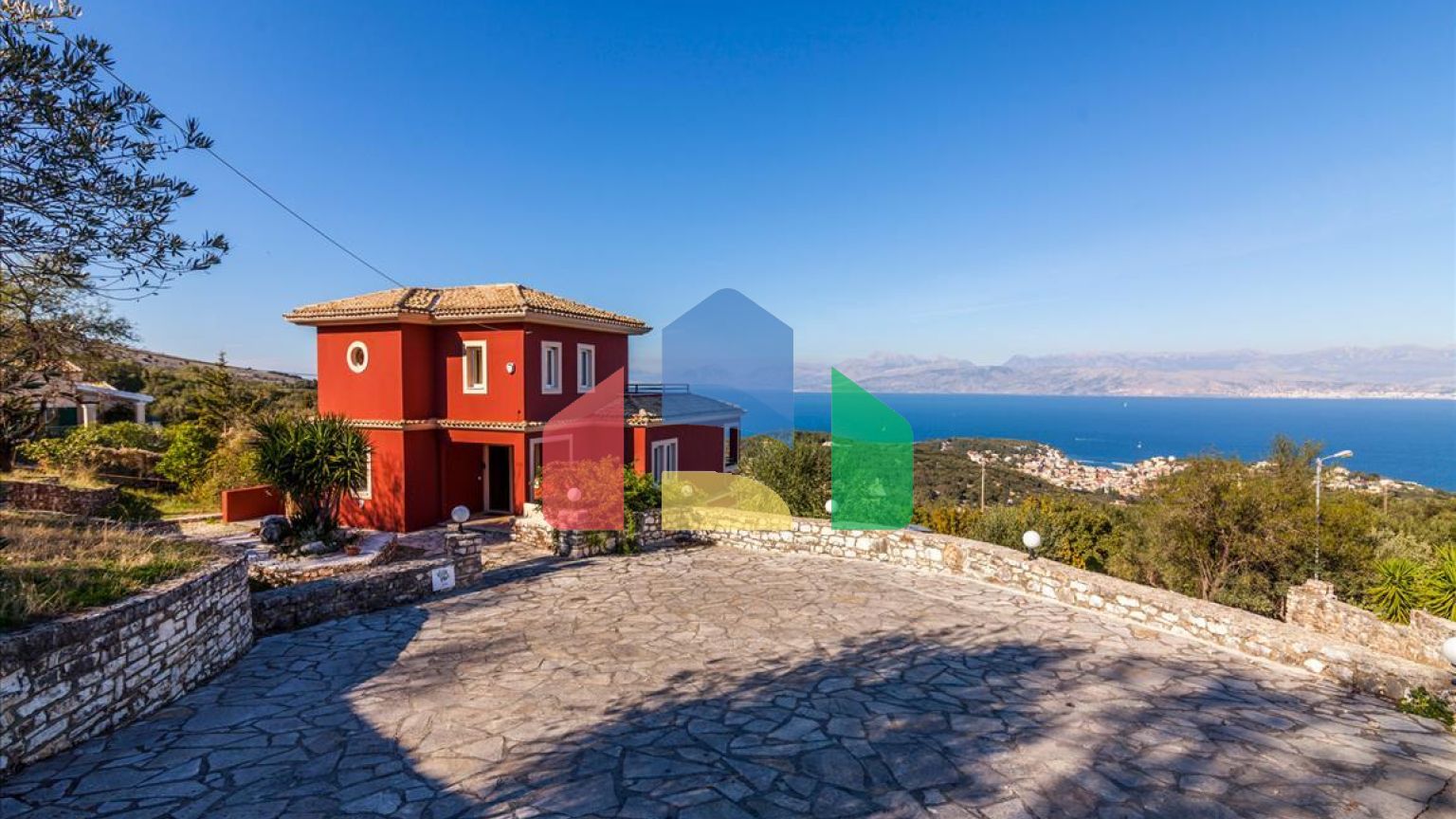 Продажа - Вилла 240 m² на о. Корфу