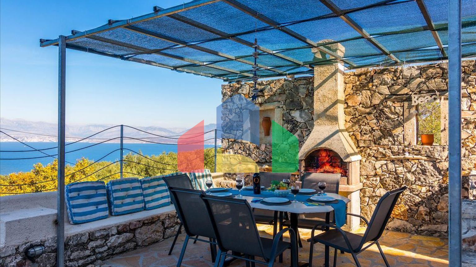 Продажа - Вилла 240 m² на о. Корфу