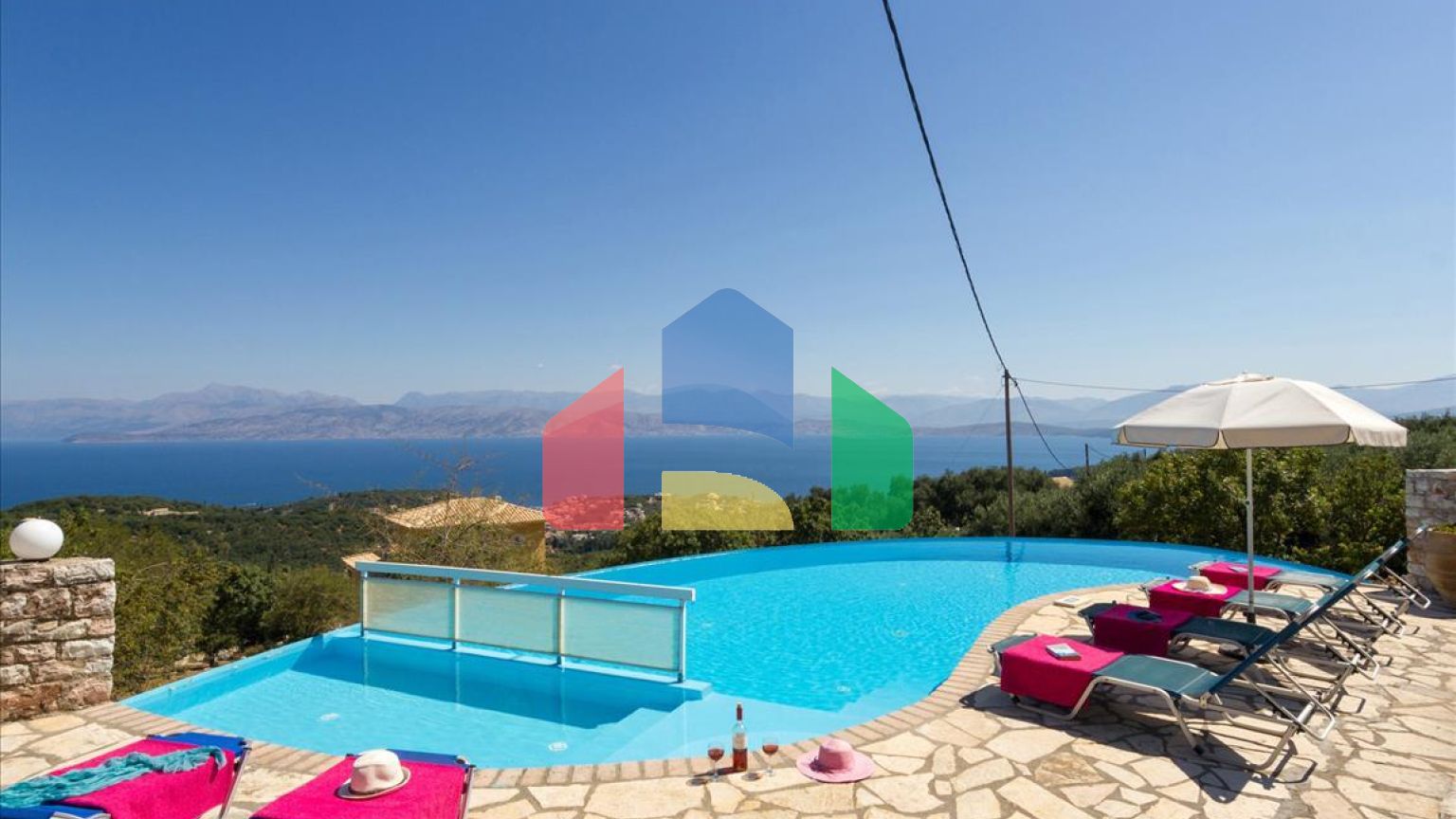 Продажа - Вилла 240 m² на о. Корфу