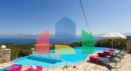 Продажа - Вилла 240 m² на о. Корфу