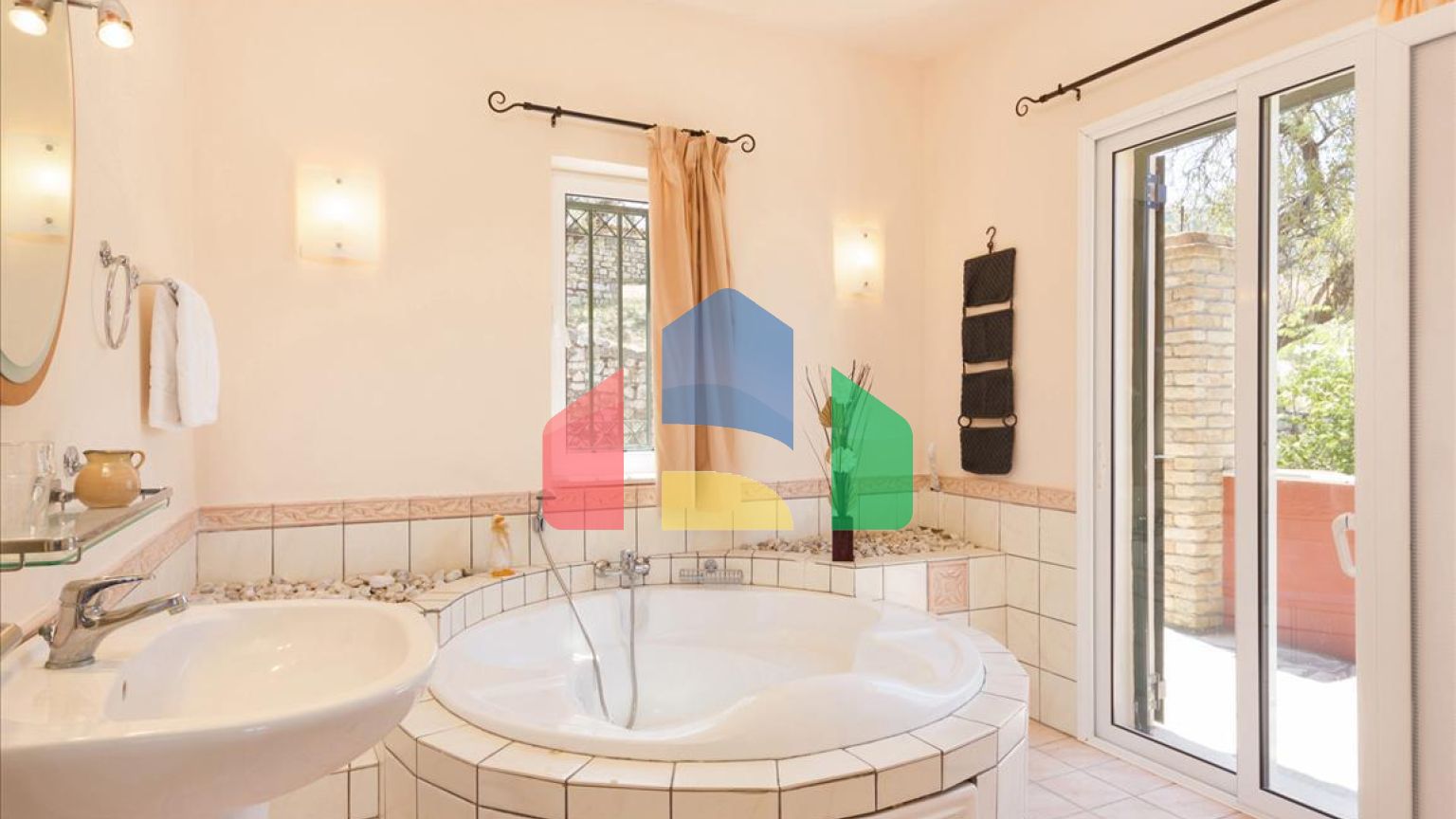 Продажа - Вилла 240 m² на о. Корфу