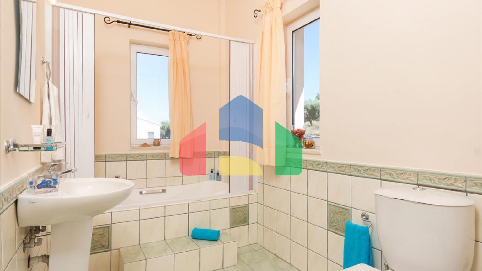 Продажа - Вилла 240 m² на о. Корфу