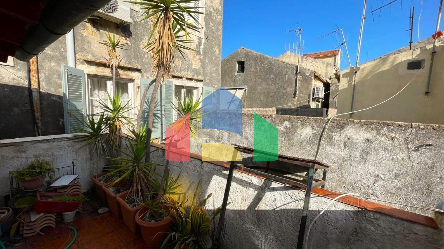 Продаж - Duplex 224 m² на о. Корфу