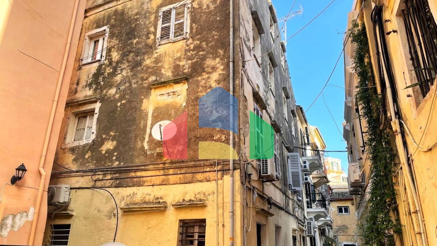 Продаж - Duplex 224 m² на о. Корфу