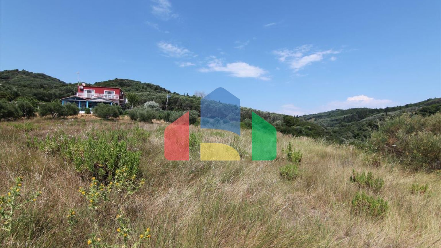 Продаж - Земельна ділянка 6711 m² на о. Корфу