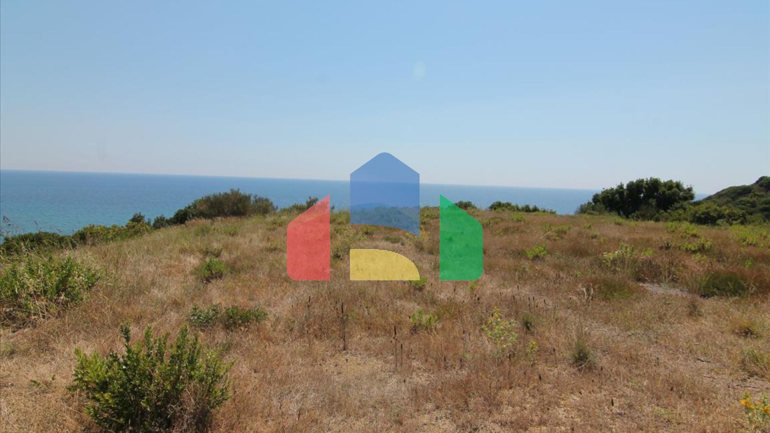 Продаж - Земельна ділянка 6711 m² на о. Корфу