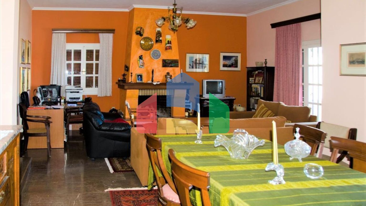 Продаж - Котедж 350 m² на о. Корфу