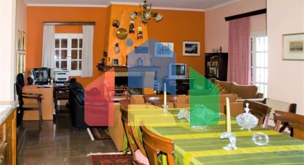 Продаж - Котедж 350 m² на о. Корфу