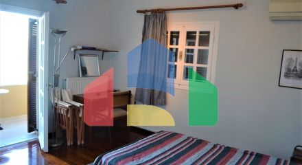 Продаж - Котедж 350 m² на о. Корфу