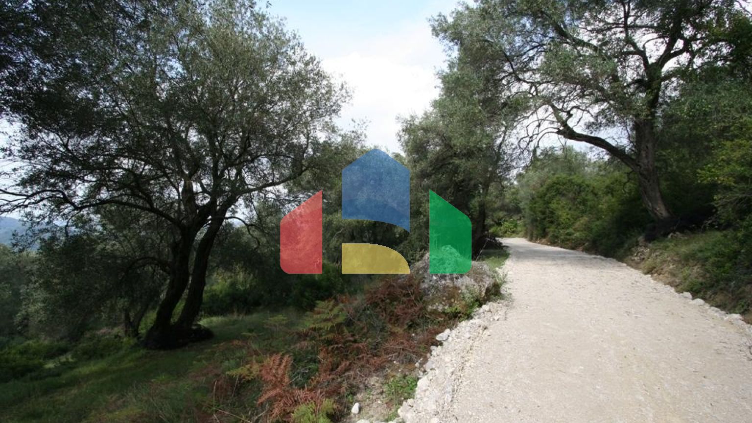 Продаж - Земельна ділянка 40000 m² на о. Корфу