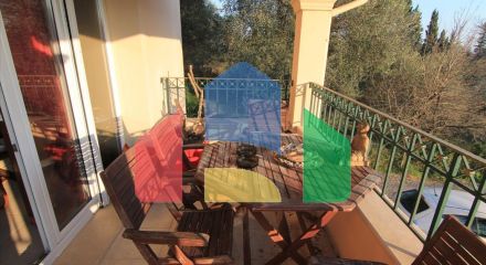 Продажа - Коттедж 209 m² на о. Корфу