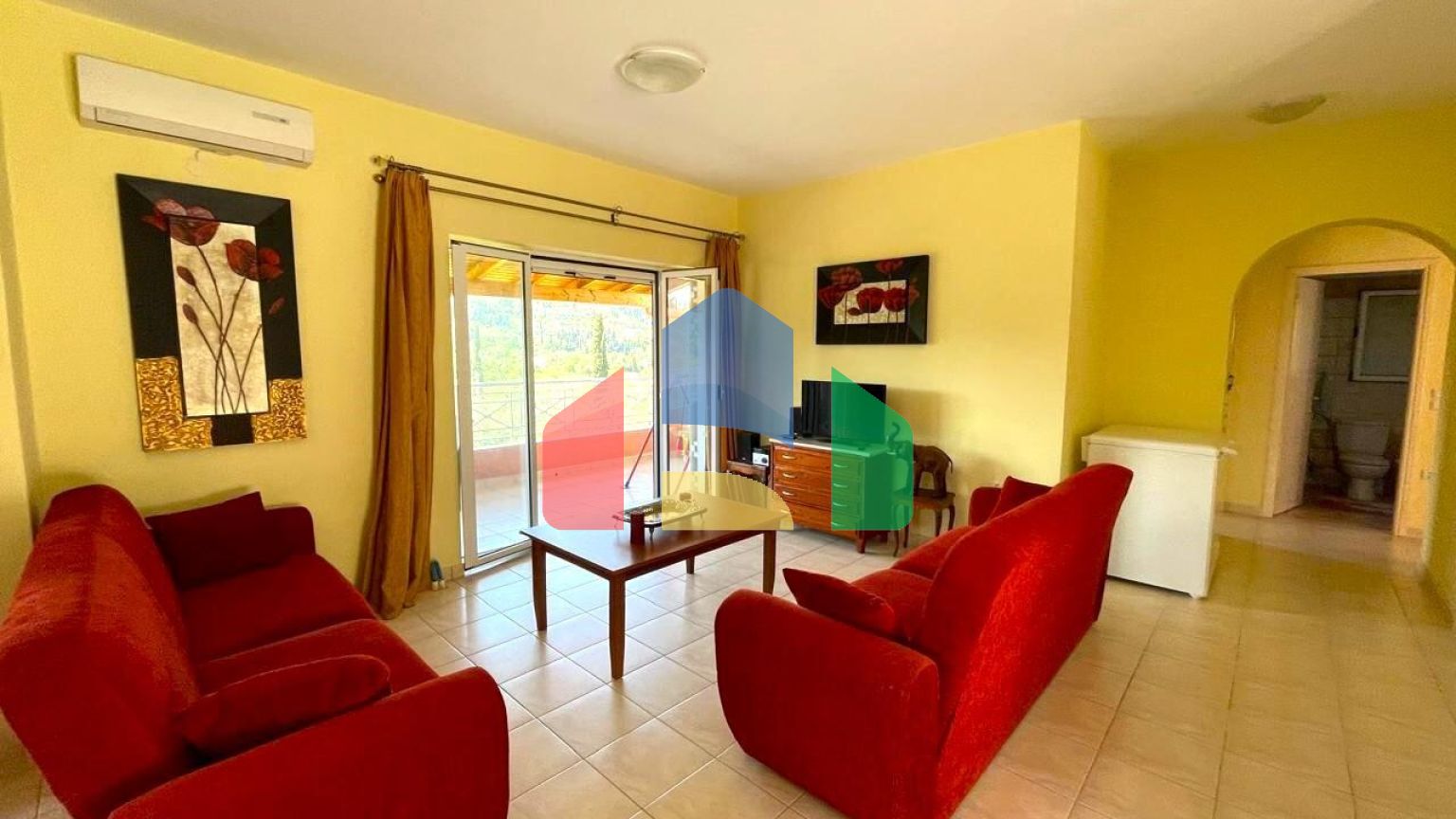 Продаж - Котедж 319 m² на о. Корфу