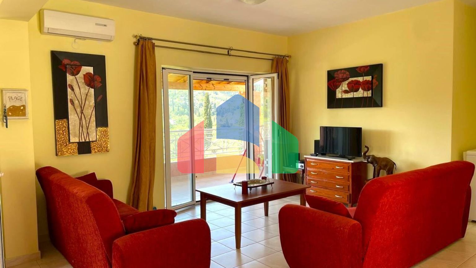 Продаж - Котедж 319 m² на о. Корфу