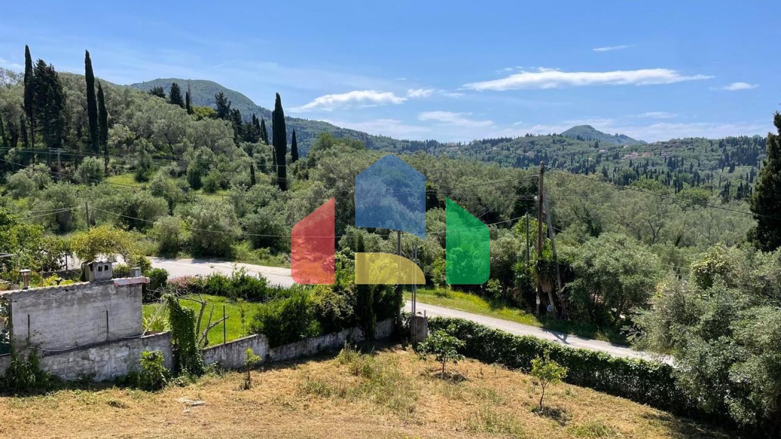 Продаж - Котедж 319 m² на о. Корфу