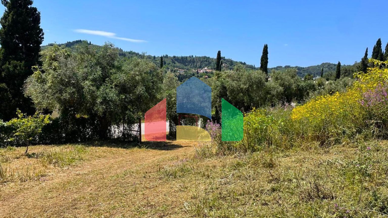 Продаж - Котедж 319 m² на о. Корфу