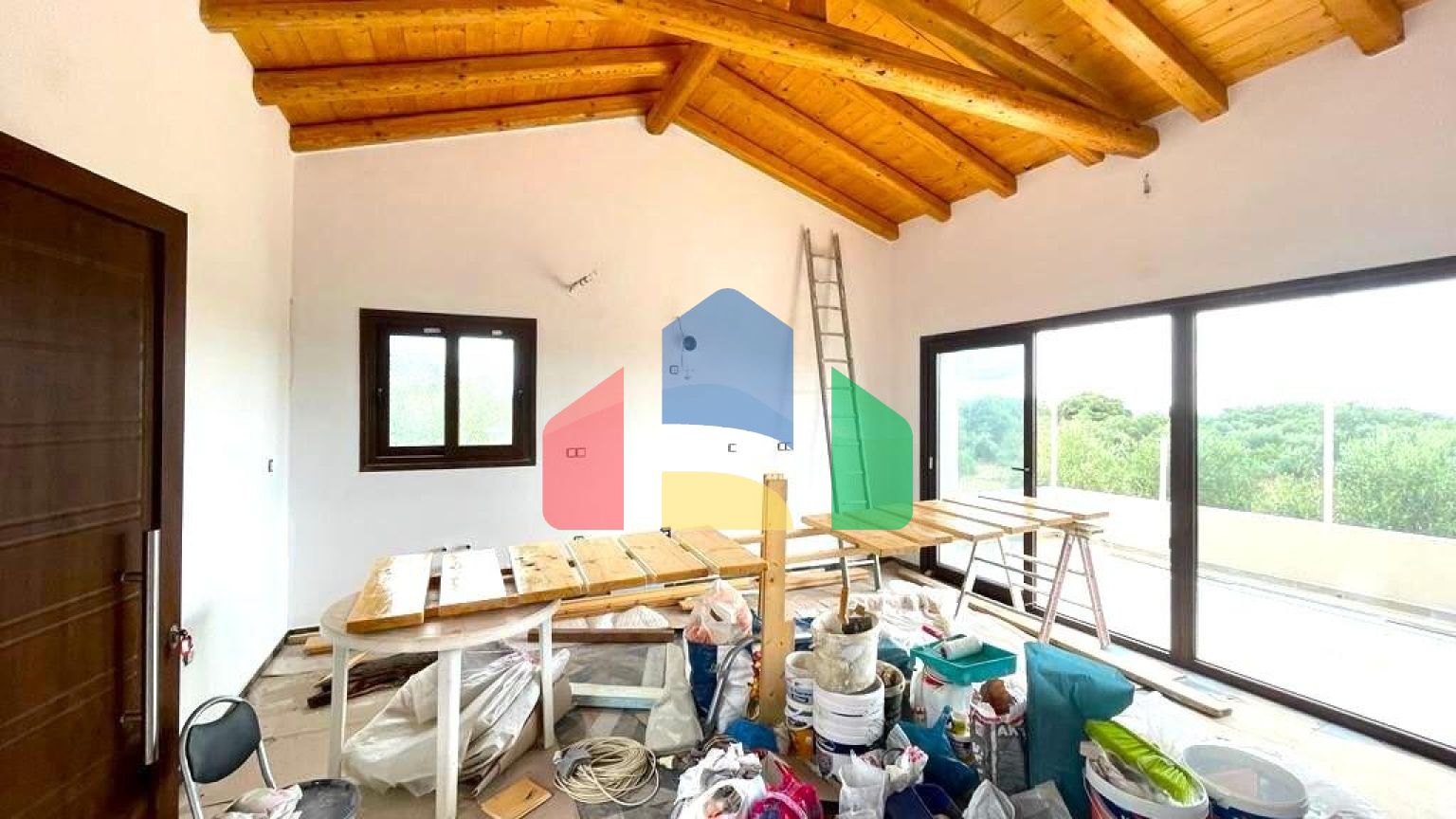 Продаж - Котедж 82 m² на о. Корфу