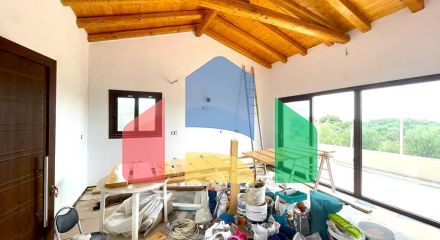 Продаж - Котедж 82 m² на о. Корфу