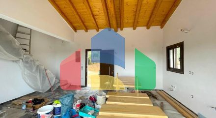 Продаж - Котедж 82 m² на о. Корфу