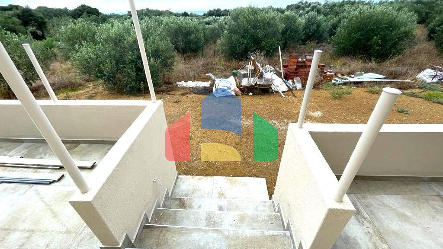 Продаж - Котедж 82 m² на о. Корфу