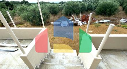 Продаж - Котедж 82 m² на о. Корфу