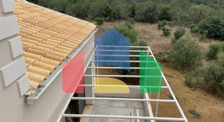 Продаж - Котедж 82 m² на о. Корфу