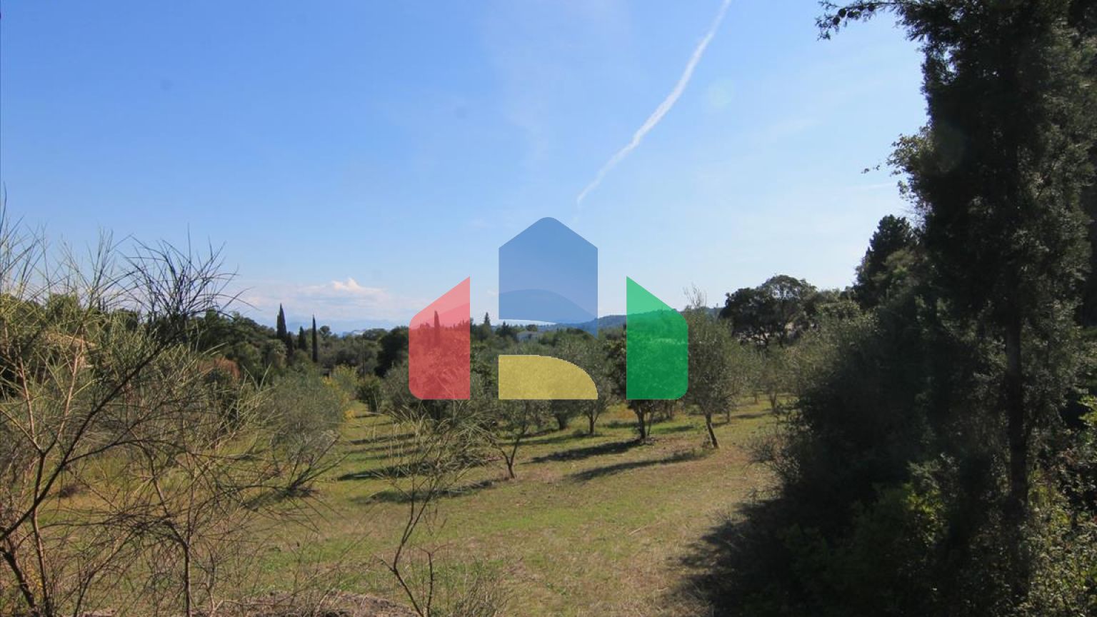 Продажа - Земельный участок 27750 m² на о. Корфу