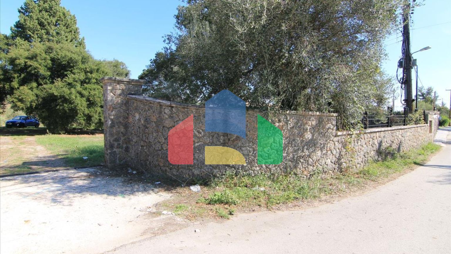 Продажа - Земельный участок 27750 m² на о. Корфу