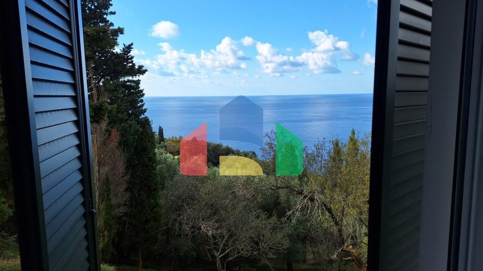 Продаж - Котедж 67 m² на о. Корфу