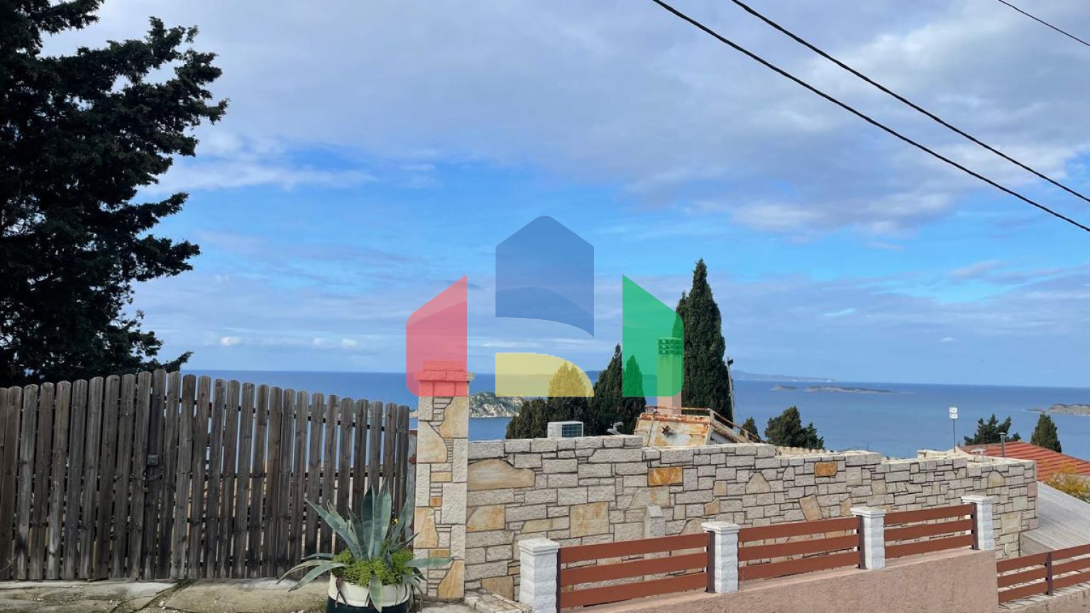 Продаж - Котедж 67 m² на о. Корфу