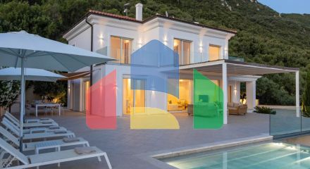 Продаж - Вілла 220 m² на о. Корфу