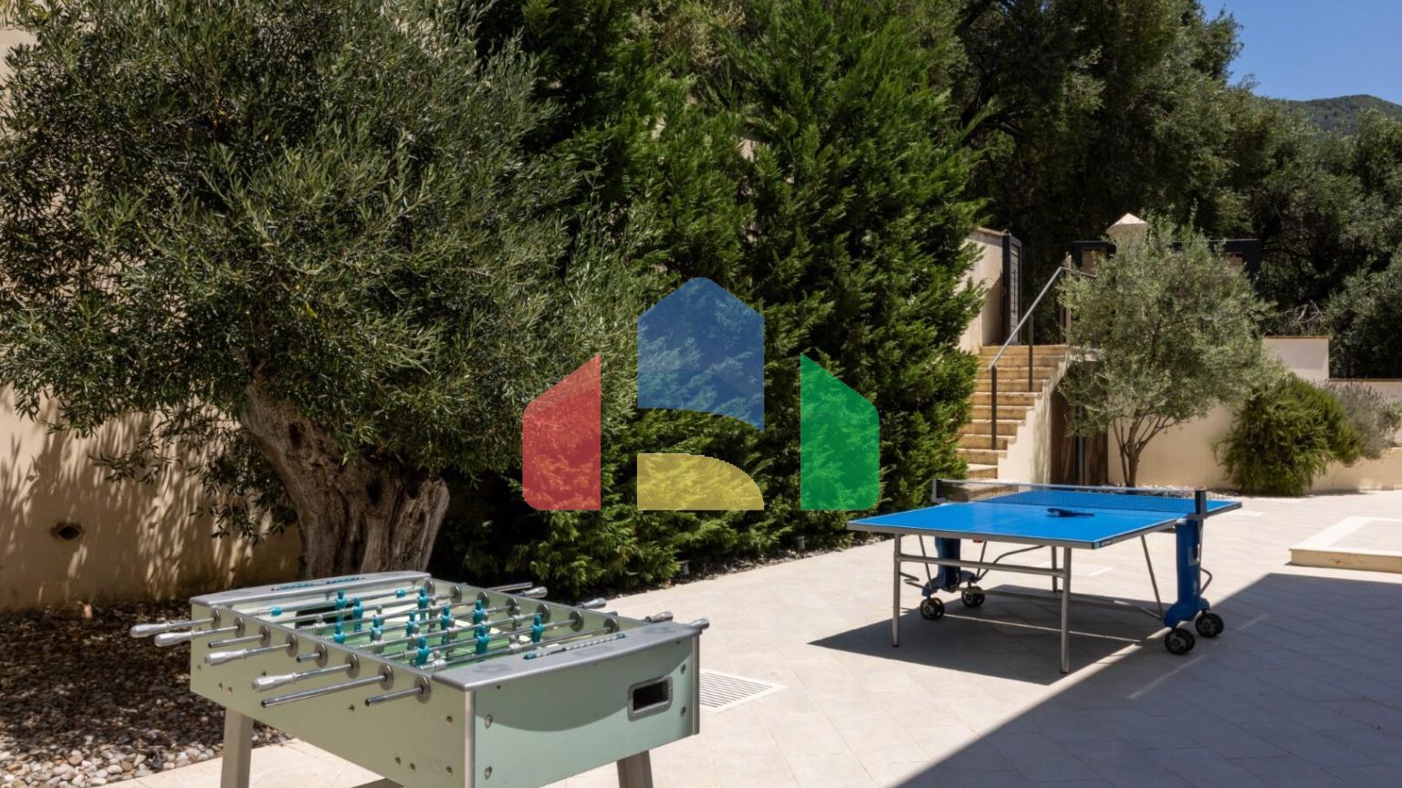 Продаж - Вілла 220 m² на о. Корфу