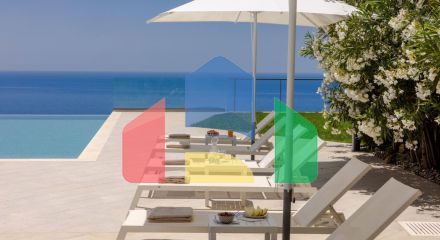 Продаж - Вілла 220 m² на о. Корфу