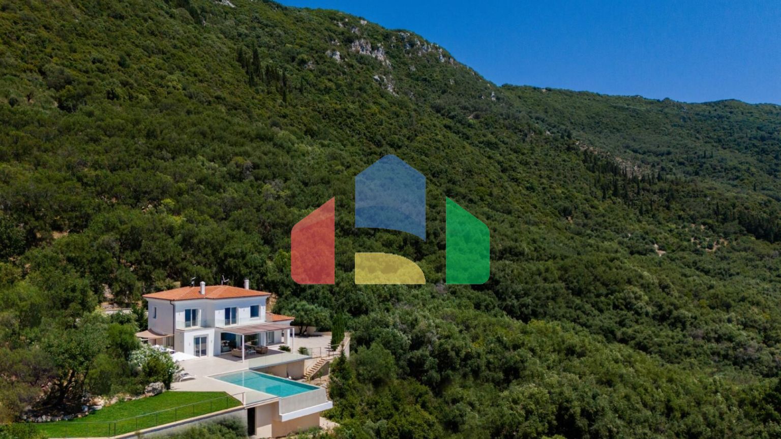 Продаж - Вілла 220 m² на о. Корфу