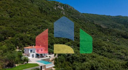 Продаж - Вілла 220 m² на о. Корфу