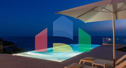 Продаж - Вілла 220 m² на о. Корфу