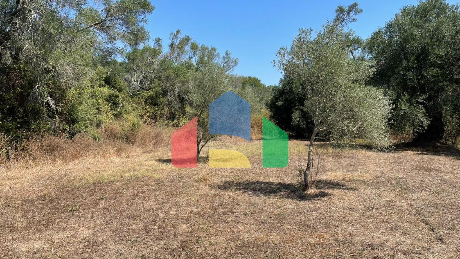 Продажа - Земельный участок 4030 m² на о. Корфу