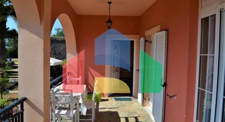 Продажа - Коттедж 205 m² на о. Корфу