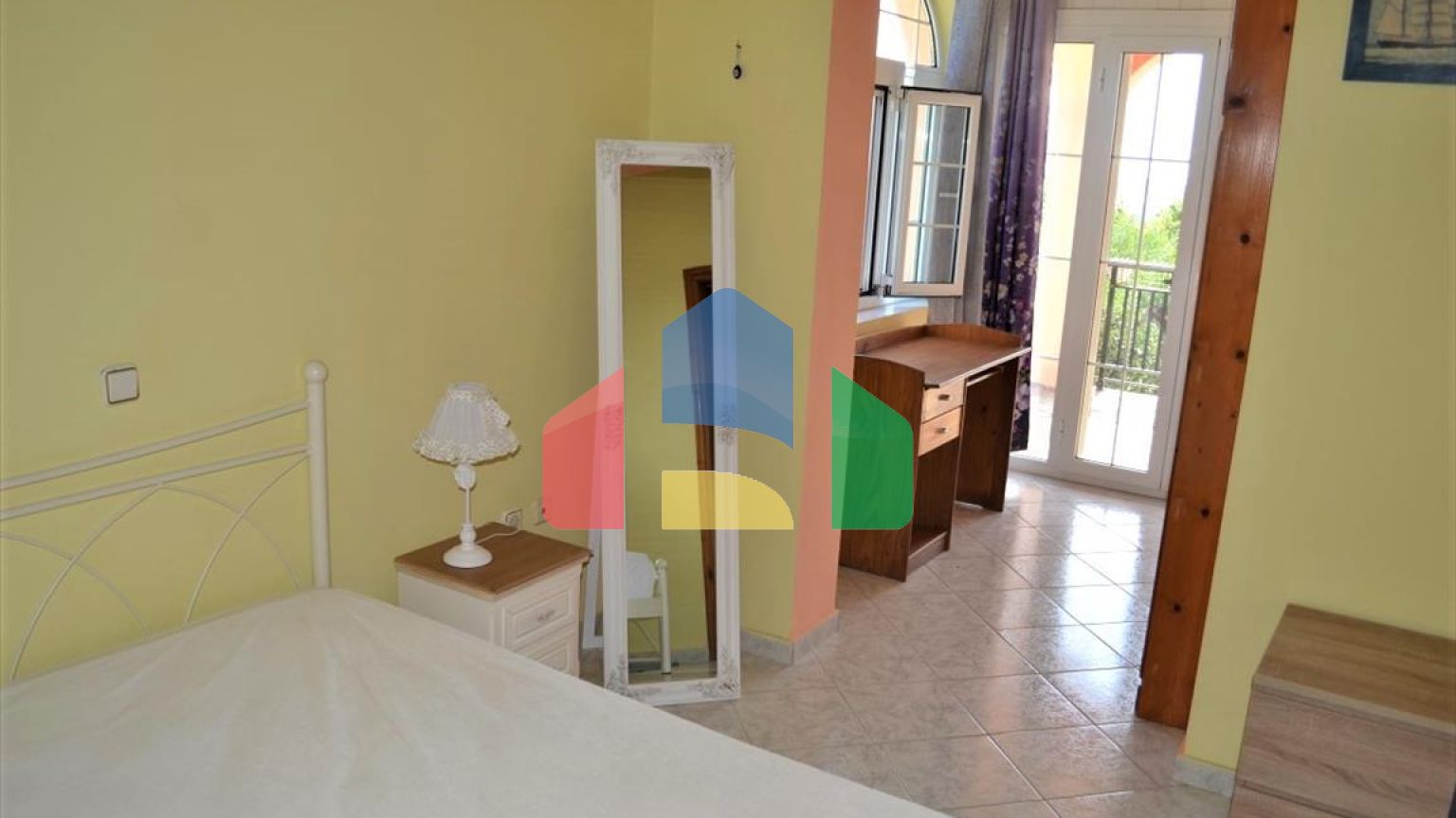 Продажа - Коттедж 205 m² на о. Корфу