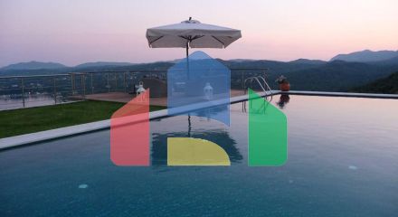 Продаж - Вілла 330 m² на о. Корфу